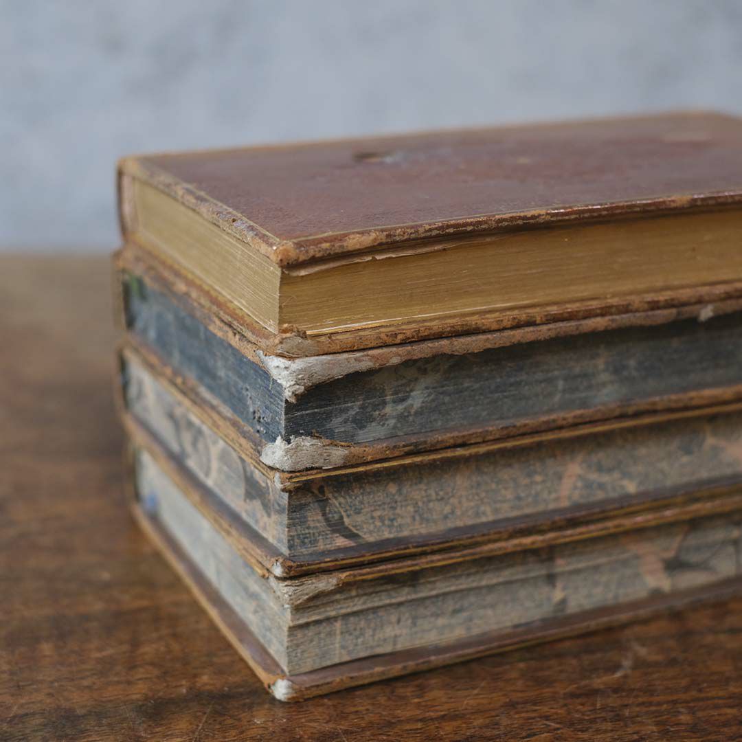アンティークレザーブック 古書 本 19世紀 フランス 6