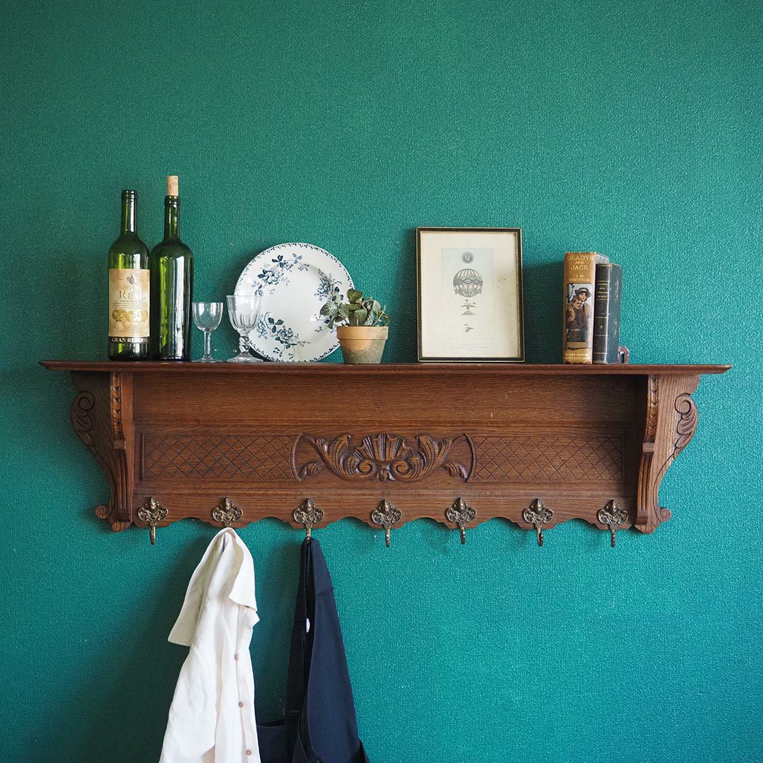 アンティークウォールシェルフ フックボード 彫り装飾 フランス アンティーク家具1