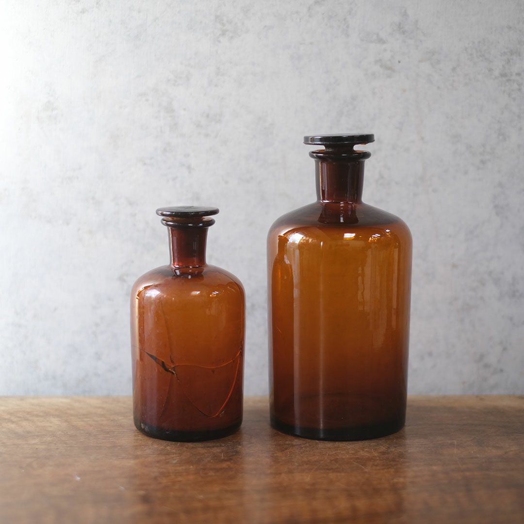 アンティーク薬瓶 メディシンボトル イギリス 蓋付1