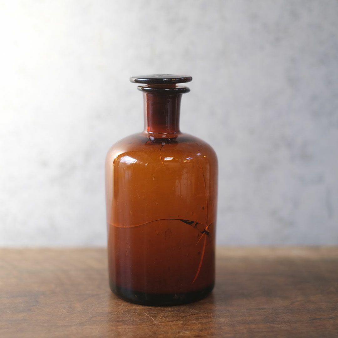 アンティーク薬瓶 メディシンボトル イギリス 蓋付3