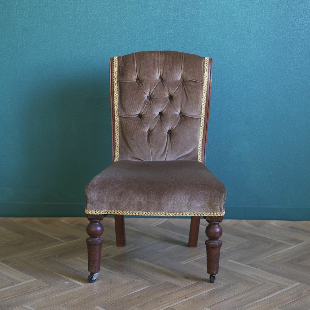 アンティーク ナーシングチェア アンティーク家具2