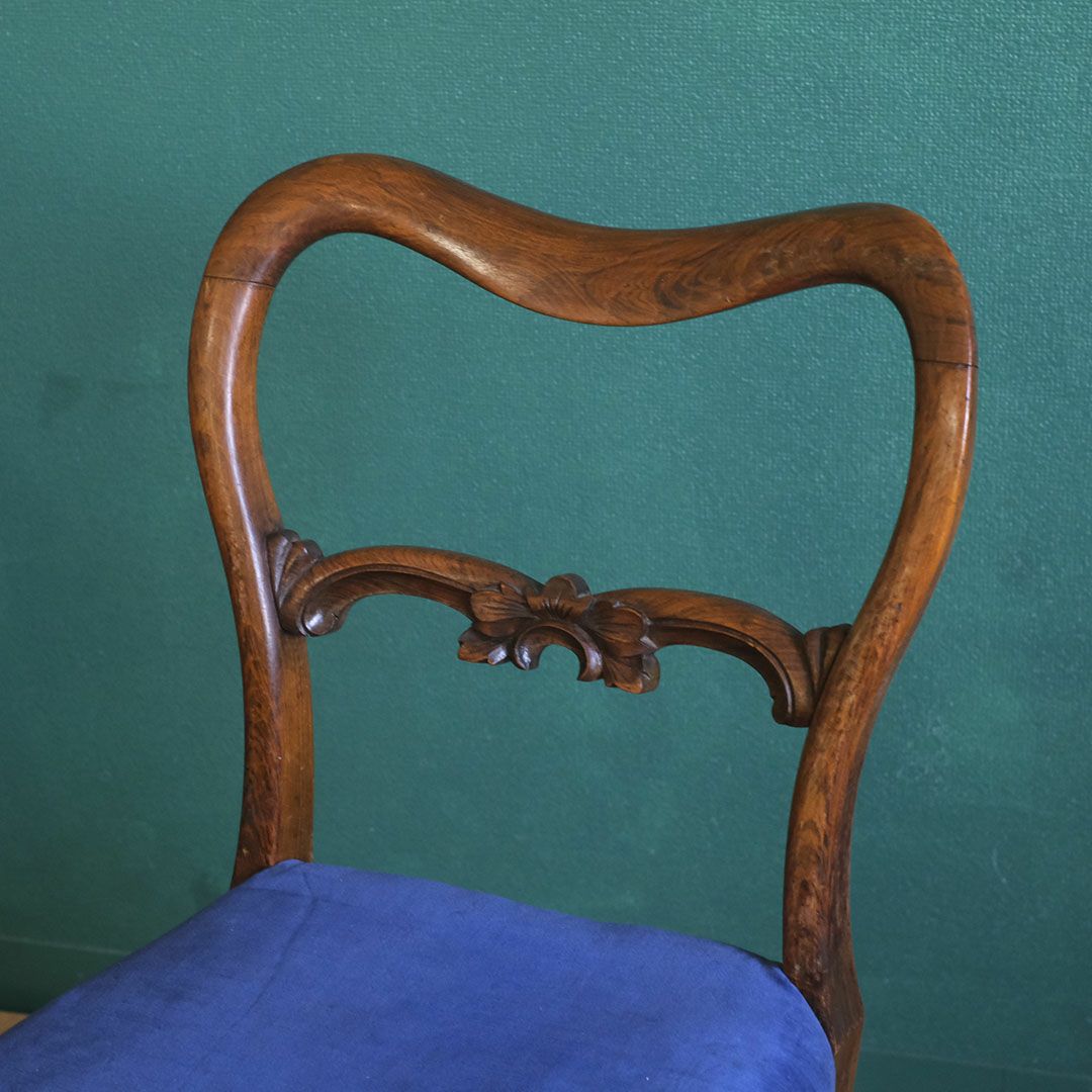 アンティークバルーンバックチェア ブルーベルベット フランス アンティーク家具6