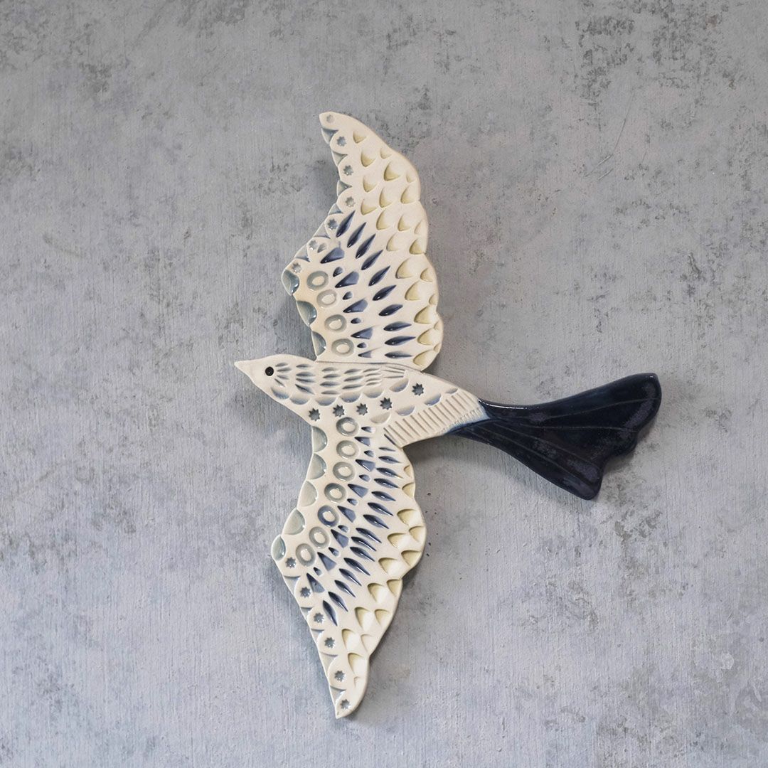 陶器の鳥のアートオブジェ Pottery studio K 金子ひとみ 作家物 空舞う鳥9