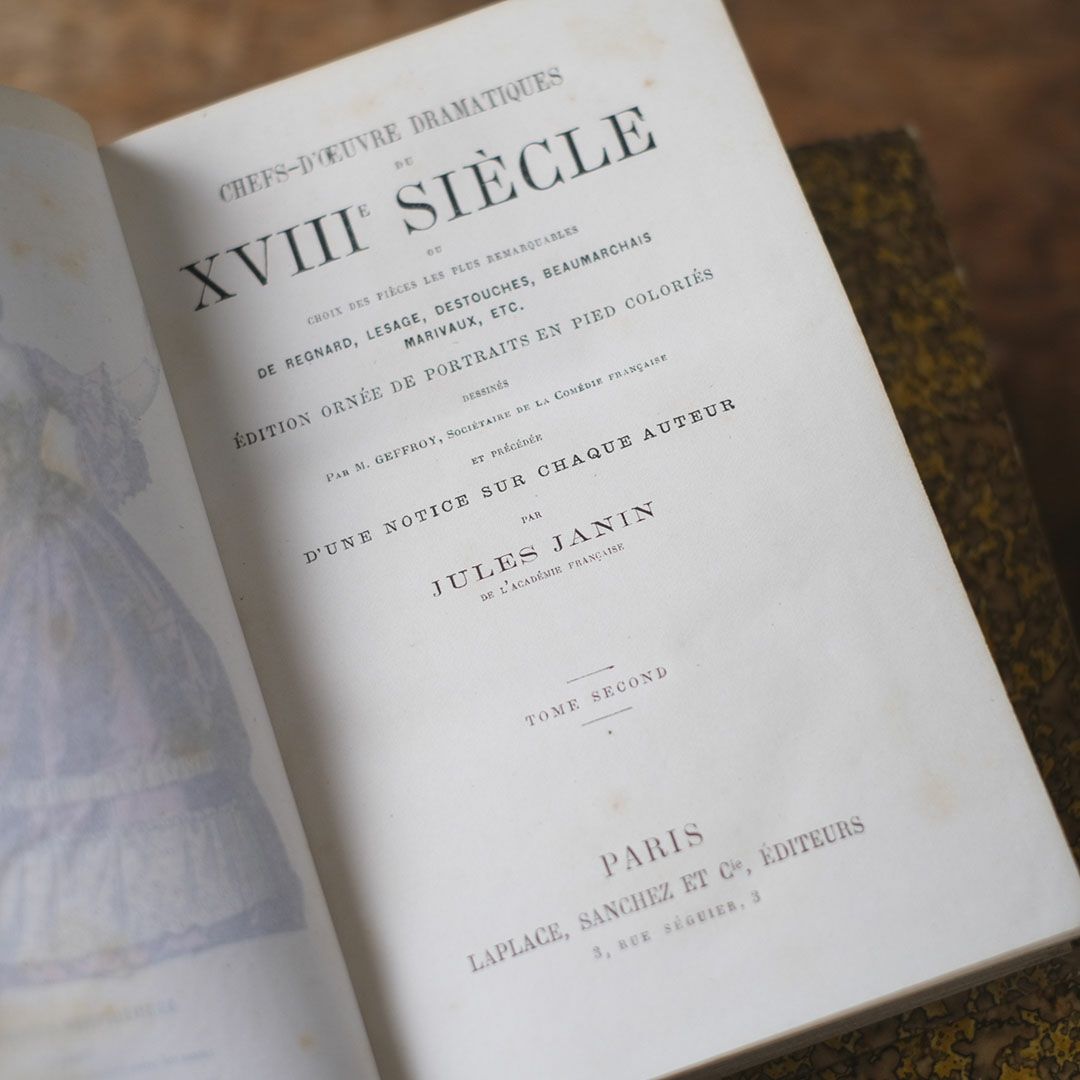 アンティークブック 革張りの古書 ヨーロッパ4