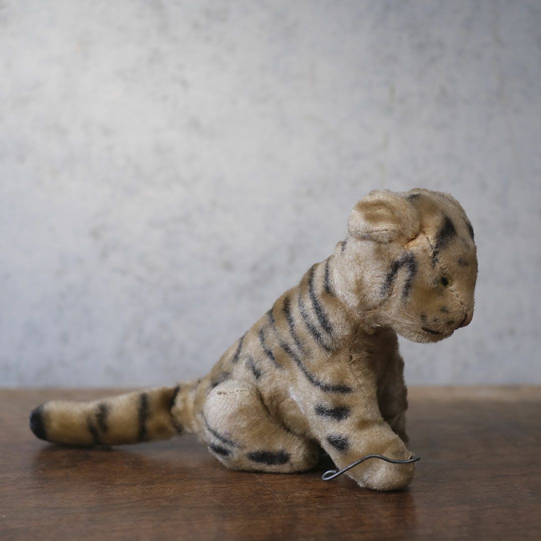 ヴィンテージ シュタイフ社 ぬいぐるみ トラ お座りポーズ（Sitting Tiger） ドイツ3