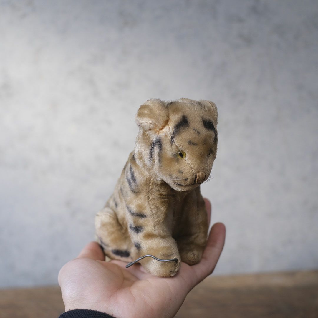 ヴィンテージ シュタイフ社 ぬいぐるみ トラ お座りポーズ（Sitting Tiger） ドイツ6