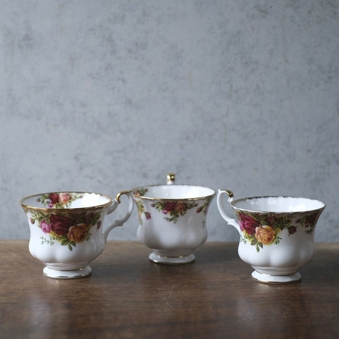ヴィンテージ Royal Albertティーカップトリオ/old country rose イギリス ロイヤルアルバート 王室御用達5
