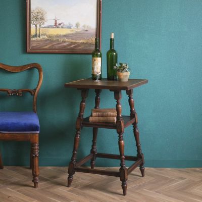 アンティークスモールテーブル 挽物レッグ 中棚付き 花台 イギリス