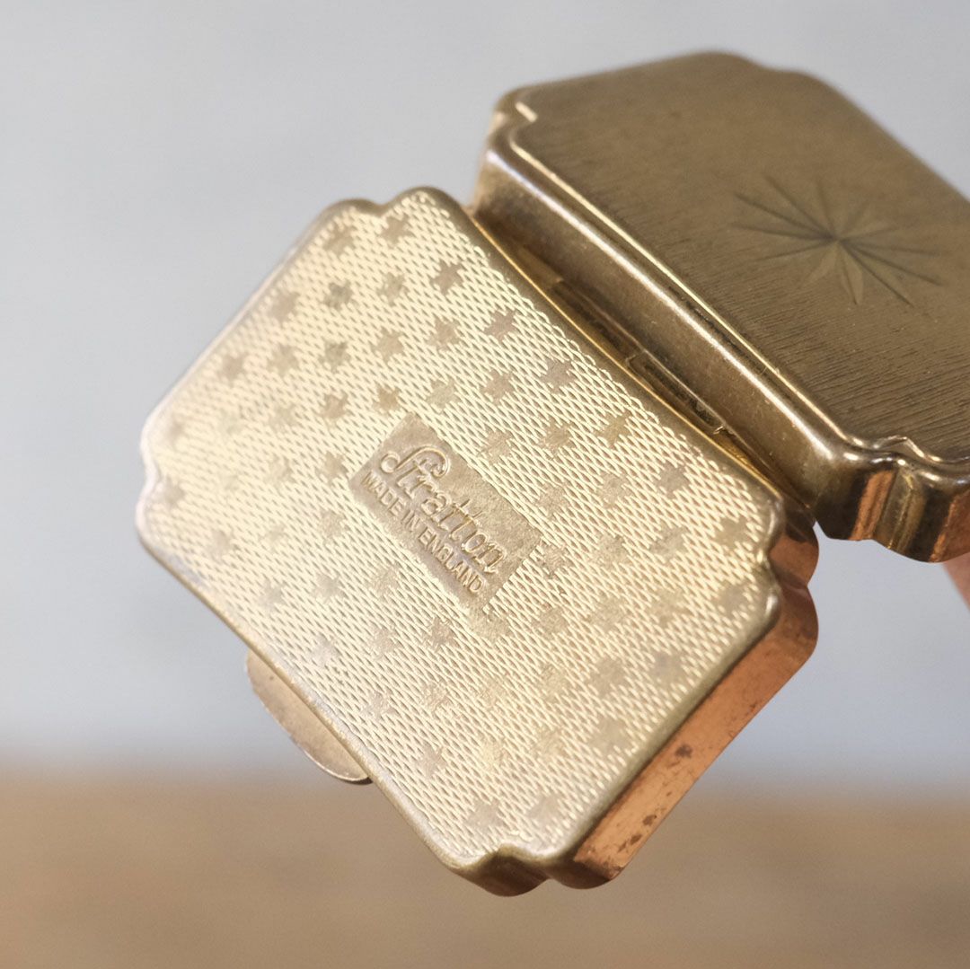 ヴィンテージピルケース フランス4