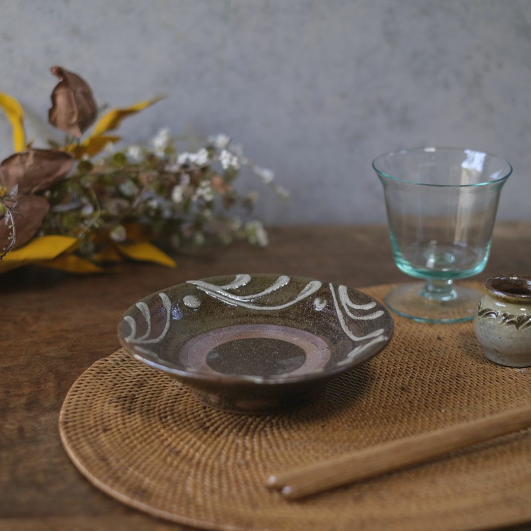 やちむん 宮城正享 イッチン 皿 読谷村北窯 登り窯 沖縄 15.5cm の通販