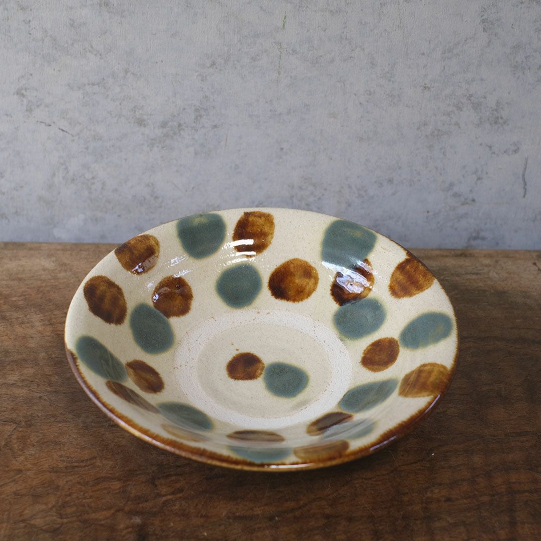 やちむん 松田共司 点打ち 大皿 読谷村北窯 一点物 沖縄 22.5cm の通販